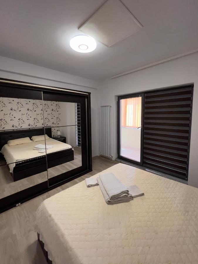 Aniversarium Grand Apartment Năvodari Eksteriør billede