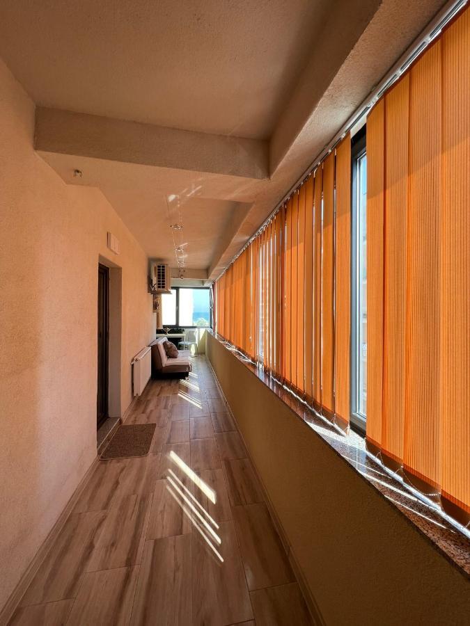 Aniversarium Grand Apartment Năvodari Eksteriør billede